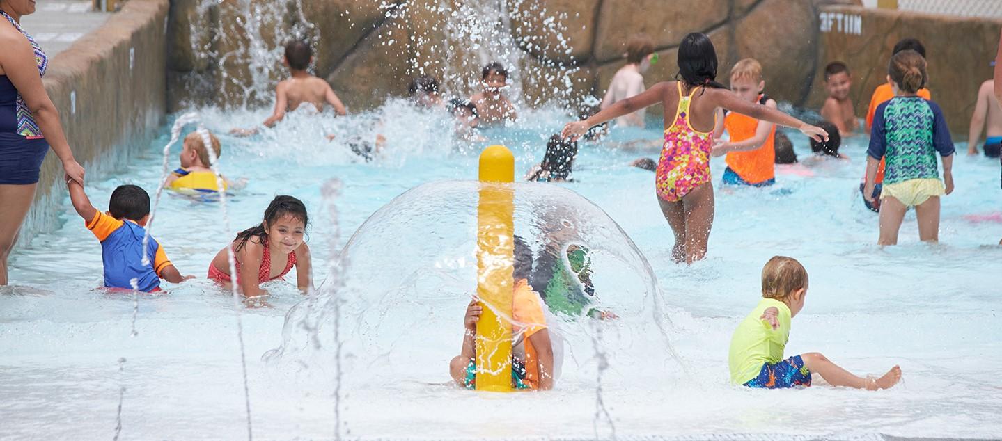 ADG Mini Harbour Kids Wave Pool Kids Playing