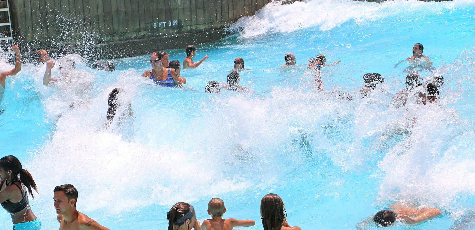 ADG Big Wave Pool Kentucky Kingdom